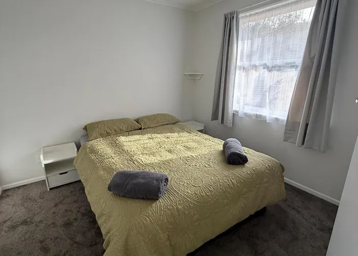 Cosy 2 Bdrm Retreat With Beautiful Gondola Views * ロトルア