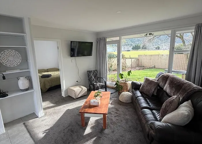 Apartment Cosy 2 Bdrm Retreat With Beautiful Gondola Views